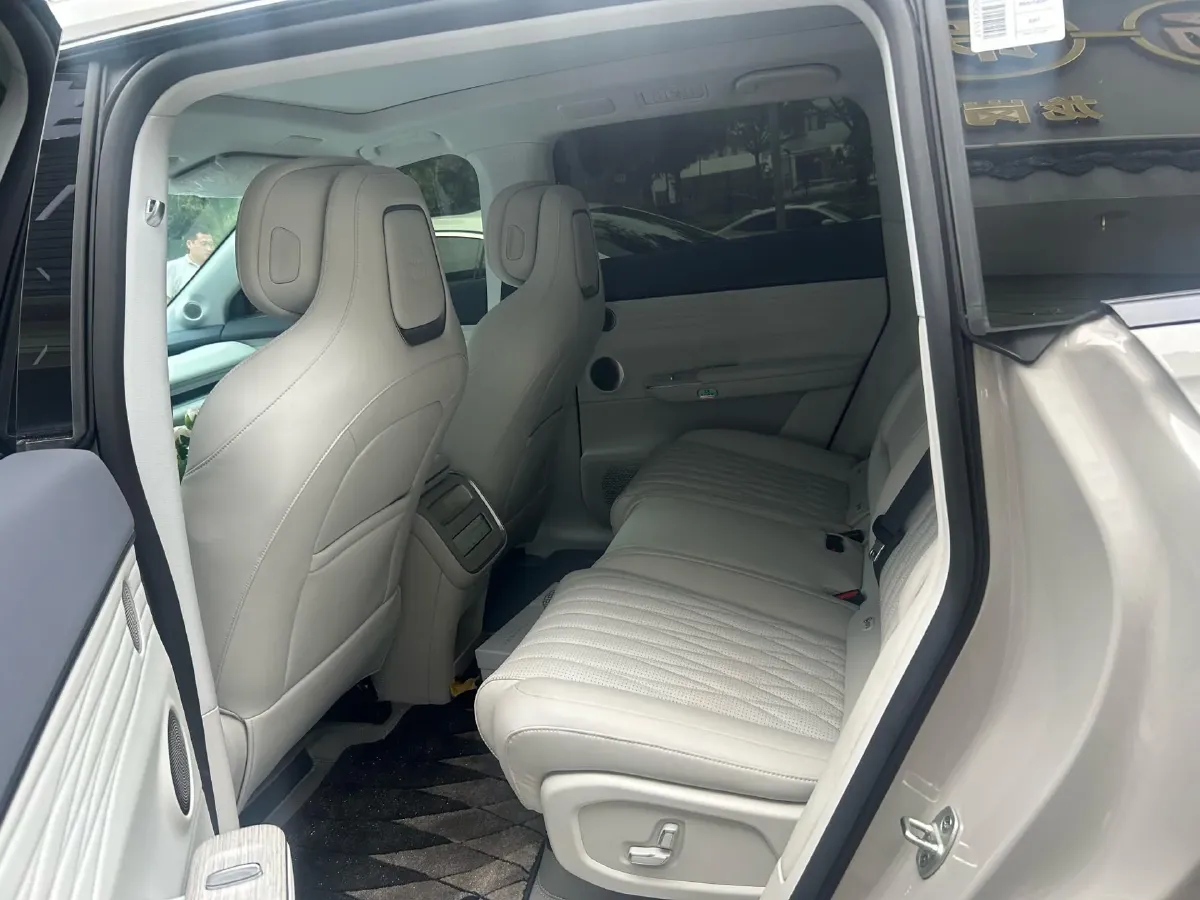 2025 Exceed Sterra ET REEV 156HP REEV,autocango,china used car exporter,china ev exporter,chinese used car exporter,chinese used ev exporter