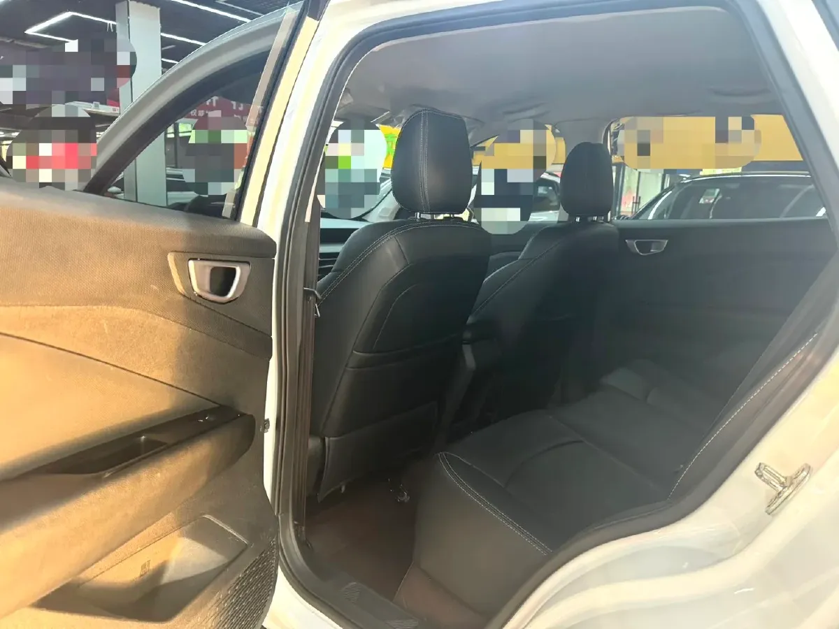 2022 WuLing XingChi 1.5L 99HP L4 6MT,autocango,china used car exporter,china ev exporter,chinese used car exporter,chinese used ev exporter