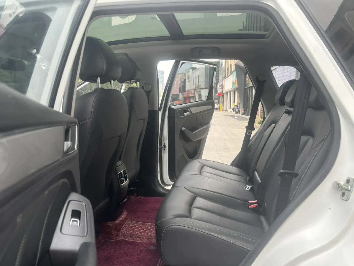 2020 Roewe RX5 1.5T 169HP L4 7DCT,autocango,china used car exporter,china ev exporter,chinese used car exporter,chinese used ev exporter