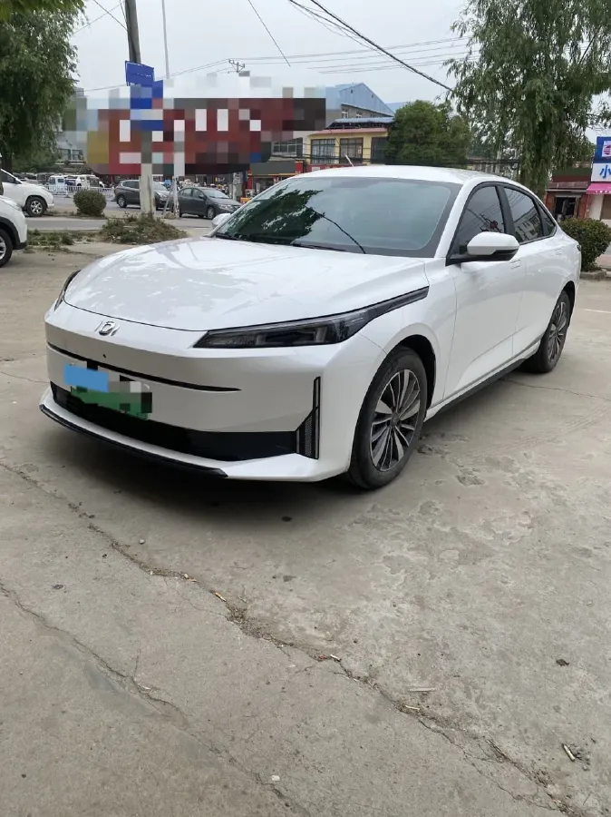 2024 ChangAn QiYuan A05 1.5L 110HP L4 E-CVT PHEV 9.07KWH,autocango,china used car exporter,china ev exporter,chinese used car exporter,chinese used ev exporter