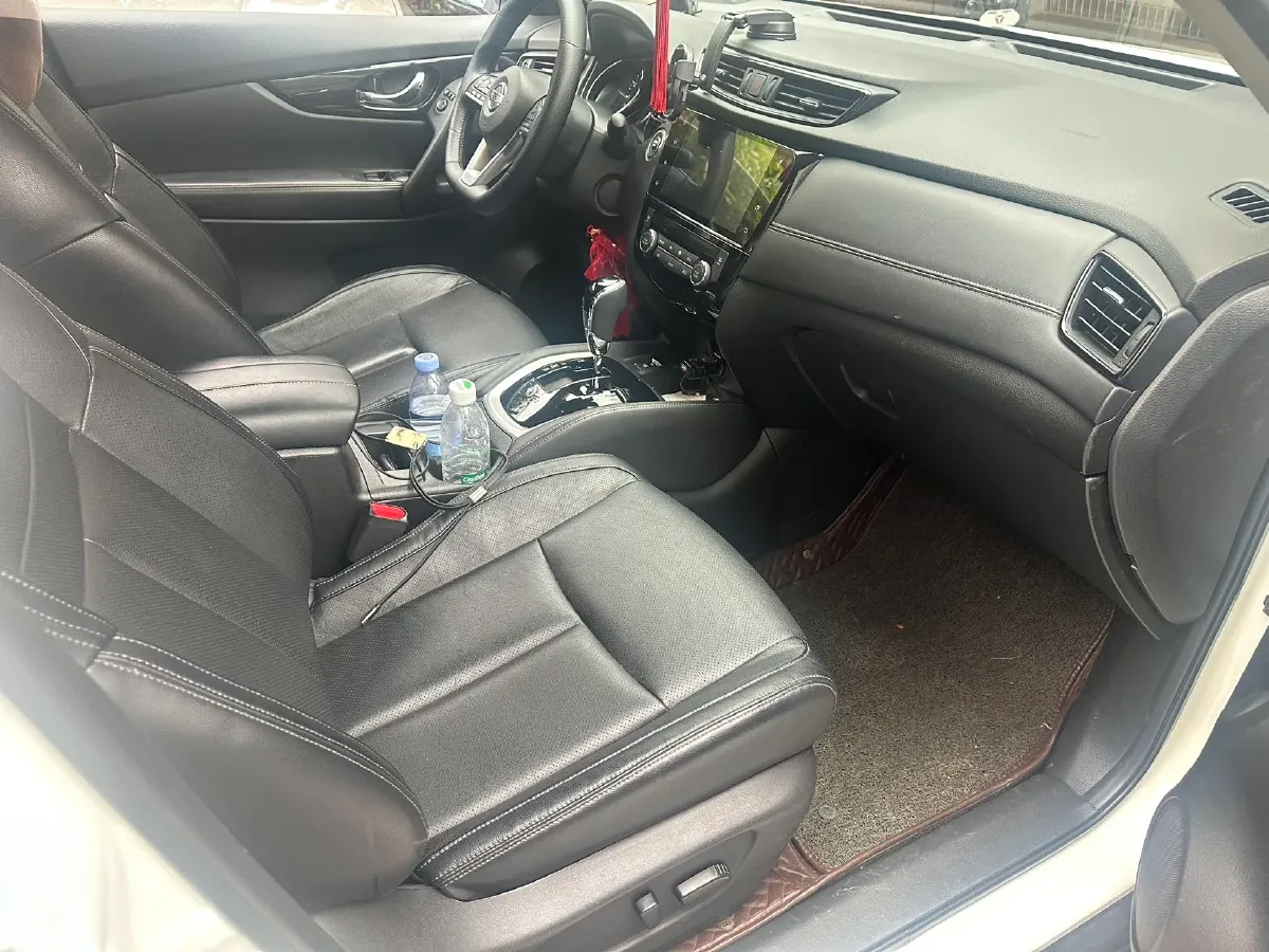 2020 Nissan X-Trail 2.0L 154HP L4 CVT,autocango,china used car exporter,china ev exporter,chinese used car exporter,chinese used ev exporter