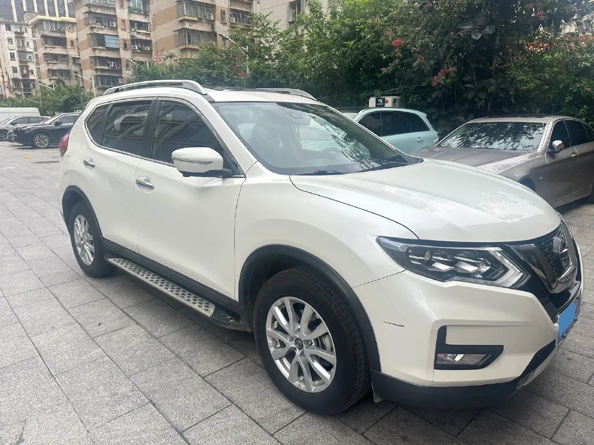 2020 Nissan X-Trail 2.0L 154HP L4 CVT,autocango,china used car exporter,china ev exporter,chinese used car exporter,chinese used ev exporter