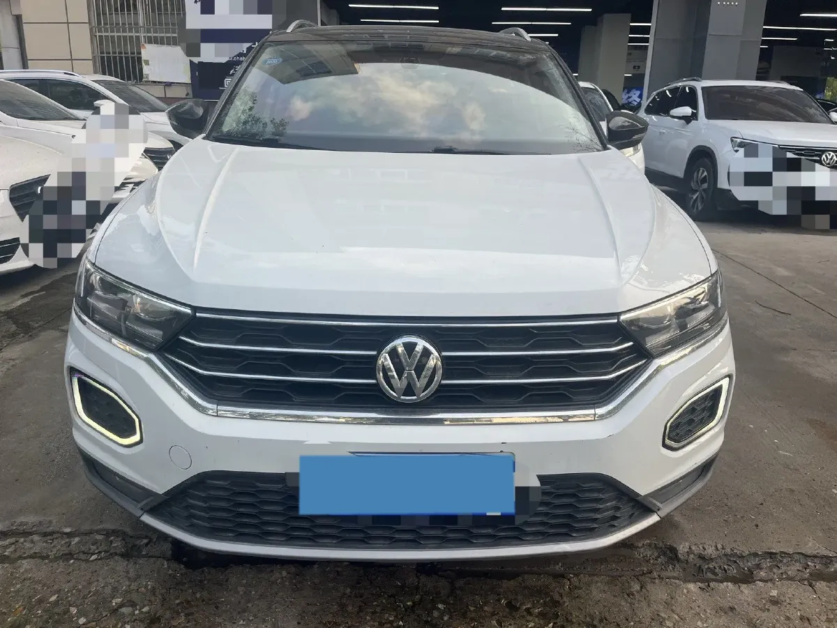 2019 Volkswagen T-Roc 1.4T 131HP L4 7DCT,autocango,china used car exporter,china ev exporter,chinese used car exporter,chinese used ev exporter