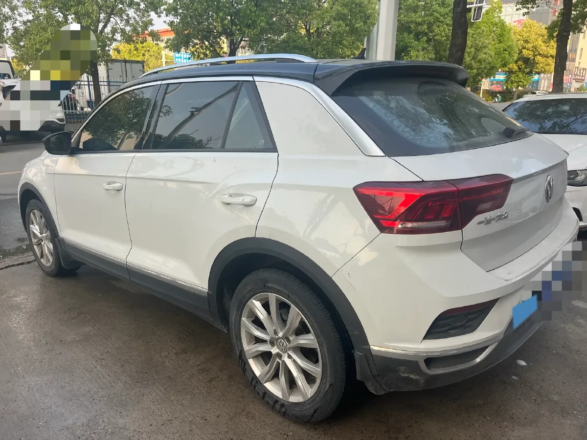 2019 Volkswagen T-Roc 1.4T 131HP L4 7DCT,autocango,china used car exporter,china ev exporter,chinese used car exporter,chinese used ev exporter