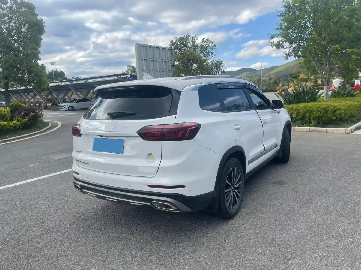 2021 Chery Tiggo 8 Plus 1.6T 197HP L4 7DCT,autocango,china used car exporter,china ev exporter,chinese used car exporter,chinese used ev exporter