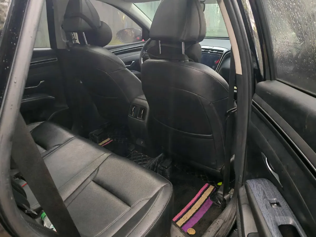 2021 Hyundai Tucson 1.5T 200HP L4 7DCT,autocango,china used car exporter,china ev exporter,chinese used car exporter,chinese used ev exporter