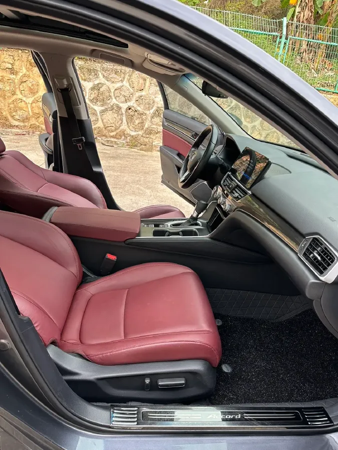 2022 Honda Accord 1.5T 194HP L4 CVT,autocango,china used car exporter,china ev exporter,chinese used car exporter,chinese used ev exporter