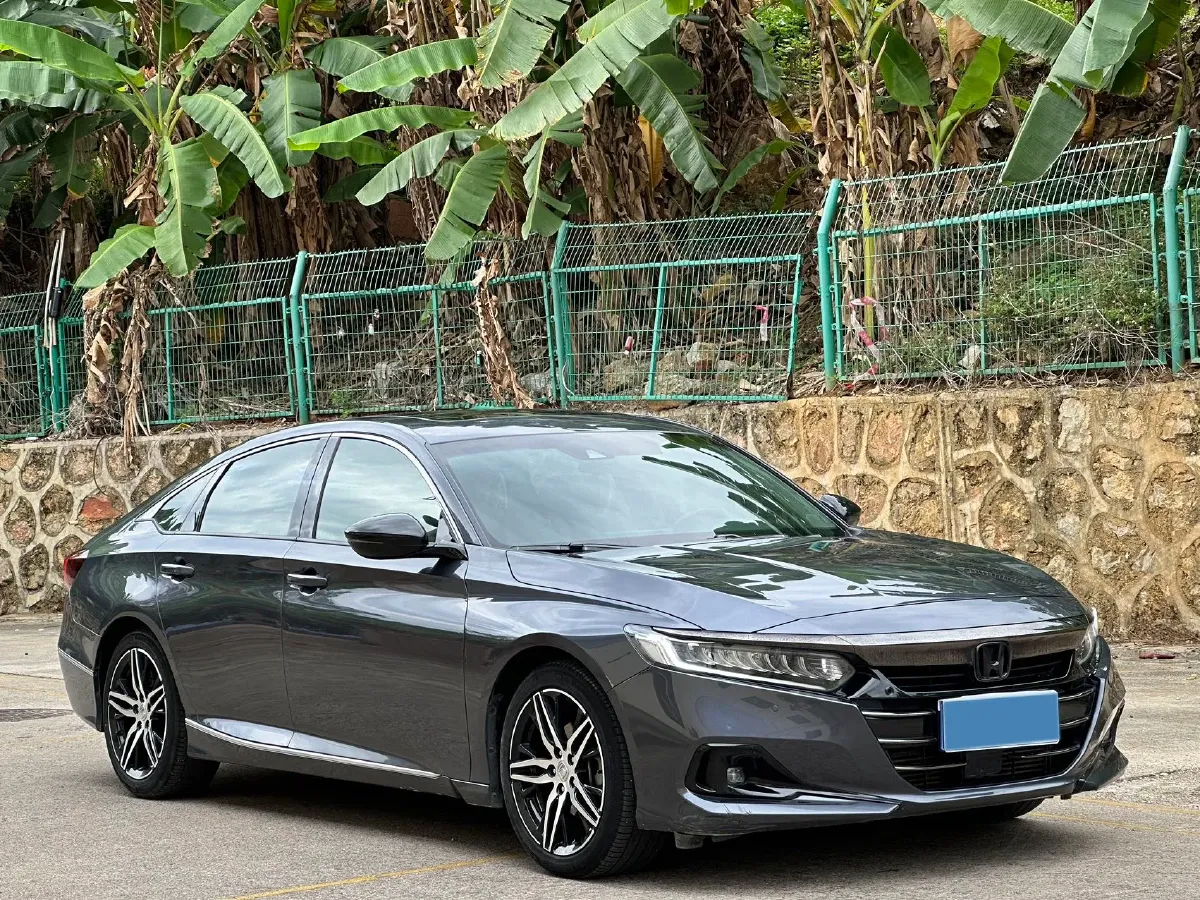 2022 Honda Accord 1.5T 194HP L4 CVT,autocango,china used car exporter,china ev exporter,chinese used car exporter,chinese used ev exporter