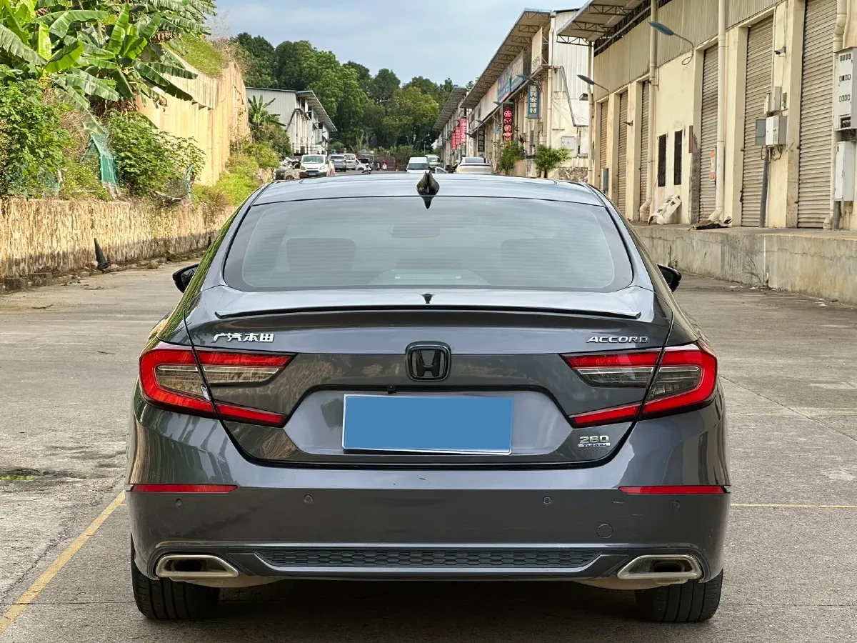 2022 Honda Accord 1.5T 194HP L4 CVT,autocango,china used car exporter,china ev exporter,chinese used car exporter,chinese used ev exporter