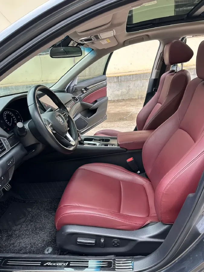 2022 Honda Accord 1.5T 194HP L4 CVT,autocango,china used car exporter,china ev exporter,chinese used car exporter,chinese used ev exporter