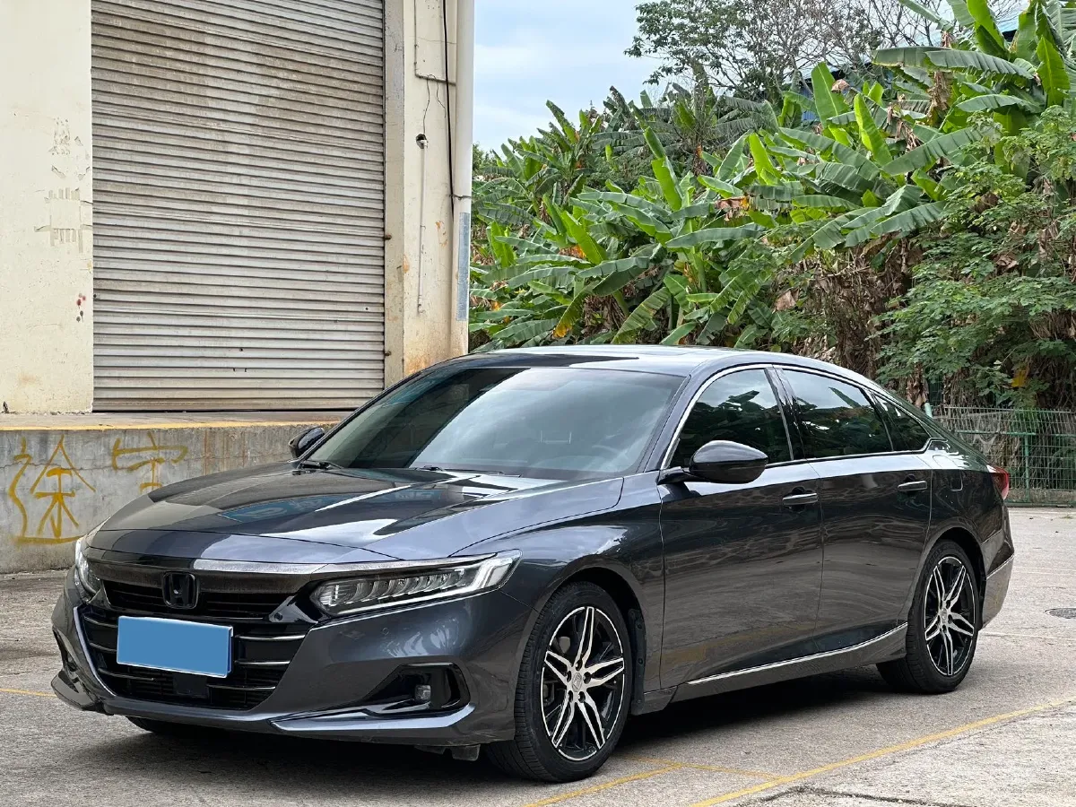 2022 Honda Accord 1.5T 194HP L4 CVT,autocango,china used car exporter,china ev exporter,chinese used car exporter,chinese used ev exporter