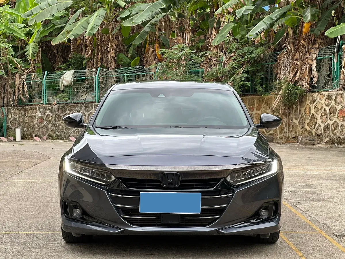 2022 Honda Accord 1.5T 194HP L4 CVT,autocango,china used car exporter,china ev exporter,chinese used car exporter,chinese used ev exporter