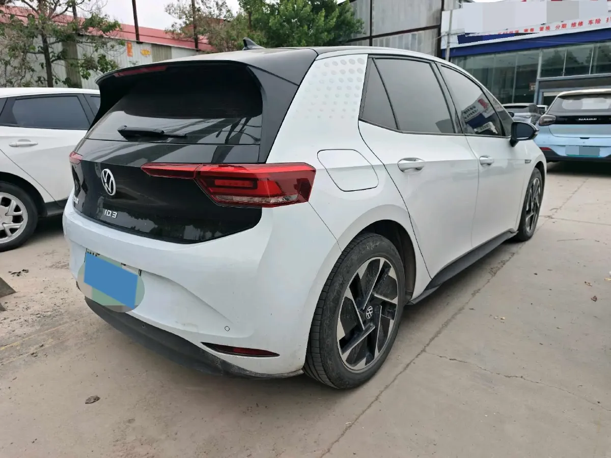 2023 Volkswagen ID.3 BEV 52.8KWH,autocango,china used car exporter,china ev exporter,chinese used car exporter,chinese used ev exporter