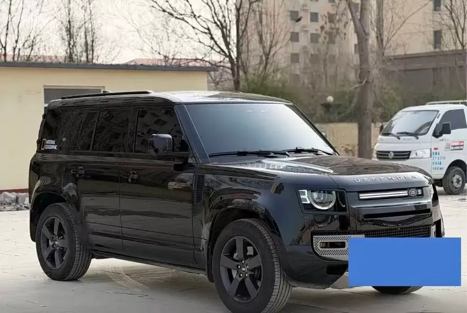 2024 Land Rover Defender 3.0T 400HP L6 8AT,autocango,china used car exporter,china ev exporter,chinese used car exporter,chinese used ev exporter