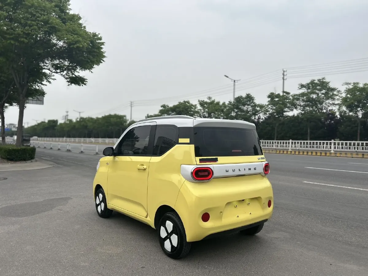 2024 WuLing HongGuang MINI EV BEV 17.3KWH,autocango,china used car exporter,china ev exporter,chinese used car exporter,chinese used ev exporter