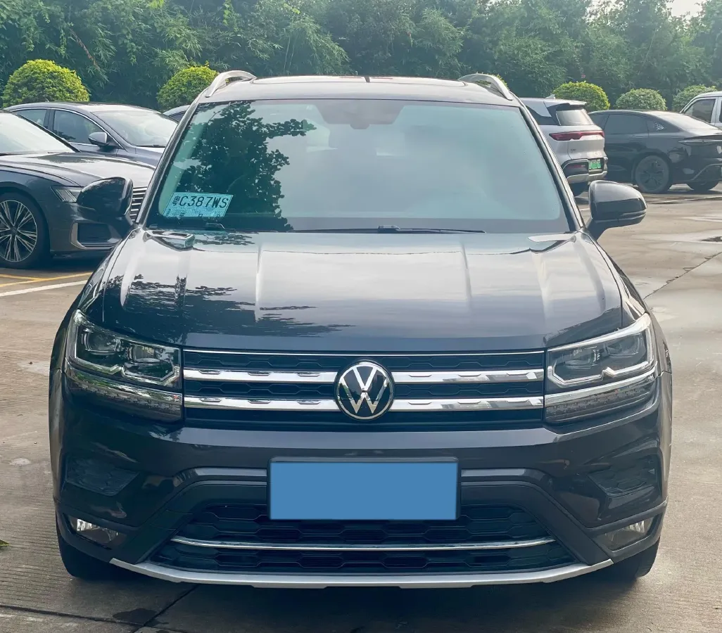 2021 Volkswagen Tharu 2.0T 186HP L4 7DCT,autocango,china used car exporter,china ev exporter,chinese used car exporter,chinese used ev exporter