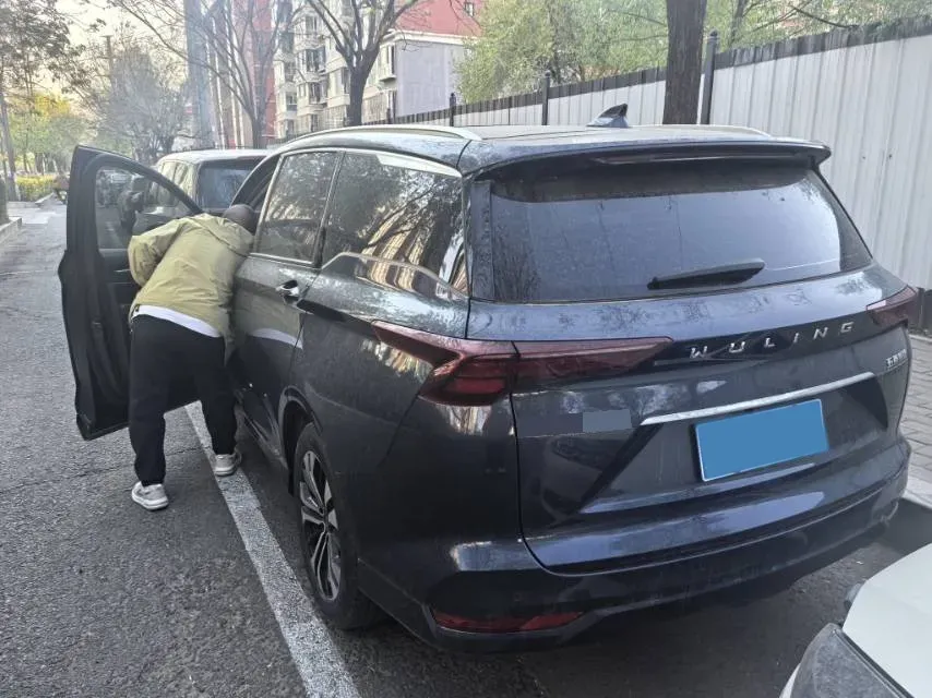 2020 WuLing KaiJie 1.5T 147HP L4 CVT,autocango,china used car exporter,china ev exporter,chinese used car exporter,chinese used ev exporter