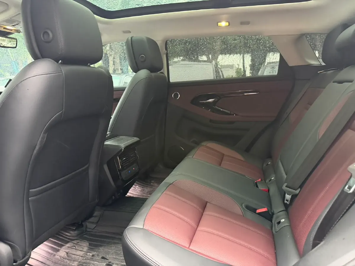 2024 Land Rover Range Rover Evoque 2.0T 249HP L4 9AT,autocango,china used car exporter,china ev exporter,chinese used car exporter,chinese used ev exporter