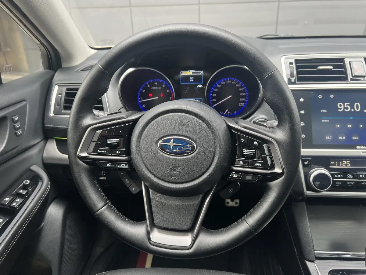 2018 Isuzu Mu-X 3.0T 177HP L4 6AT,autocango,china used car exporter,china ev exporter,chinese used car exporter,chinese used ev exporter