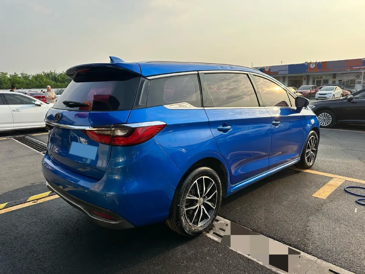 2018 BYD Song MAX 1.5T 154HP L4 6DCT,autocango,china used car exporter,china ev exporter,chinese used car exporter,chinese used ev exporter