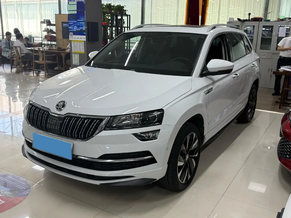 2023 Skoda Karoq 1.4T 150HP L4 7DCT,autocango,china used car exporter,china ev exporter,chinese used car exporter,chinese used ev exporter