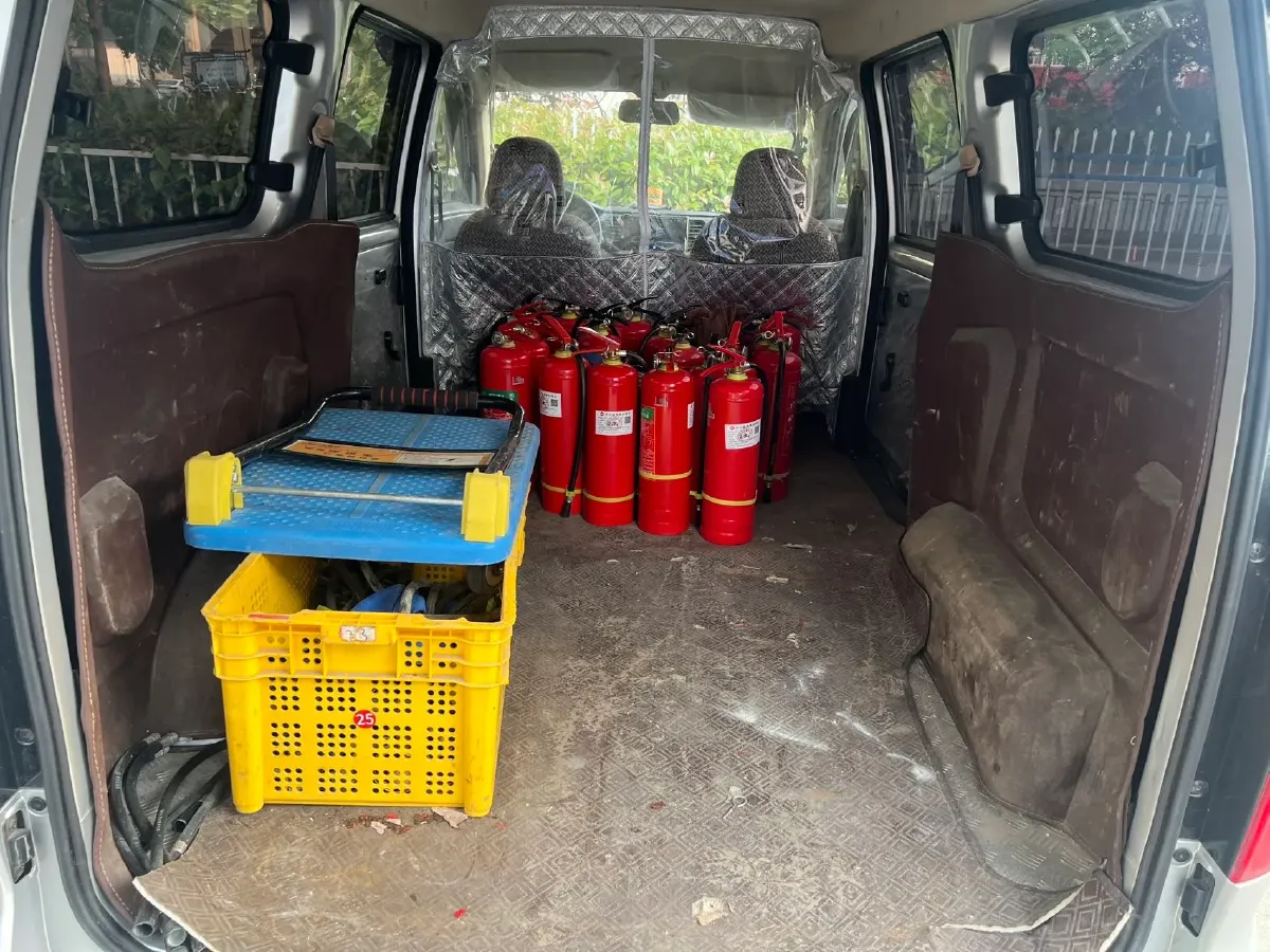 2022 JinBei Little Sea Lion X30 1.5L 102HP L4 5MT,autocango,china used car exporter,china ev exporter,chinese used car exporter,chinese used ev exporter