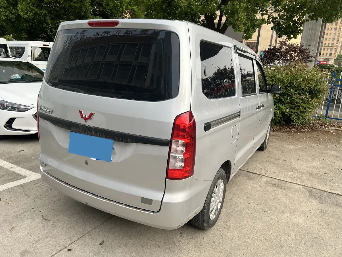 2022 JinBei Little Sea Lion X30 1.5L 102HP L4 5MT,autocango,china used car exporter,china ev exporter,chinese used car exporter,chinese used ev exporter