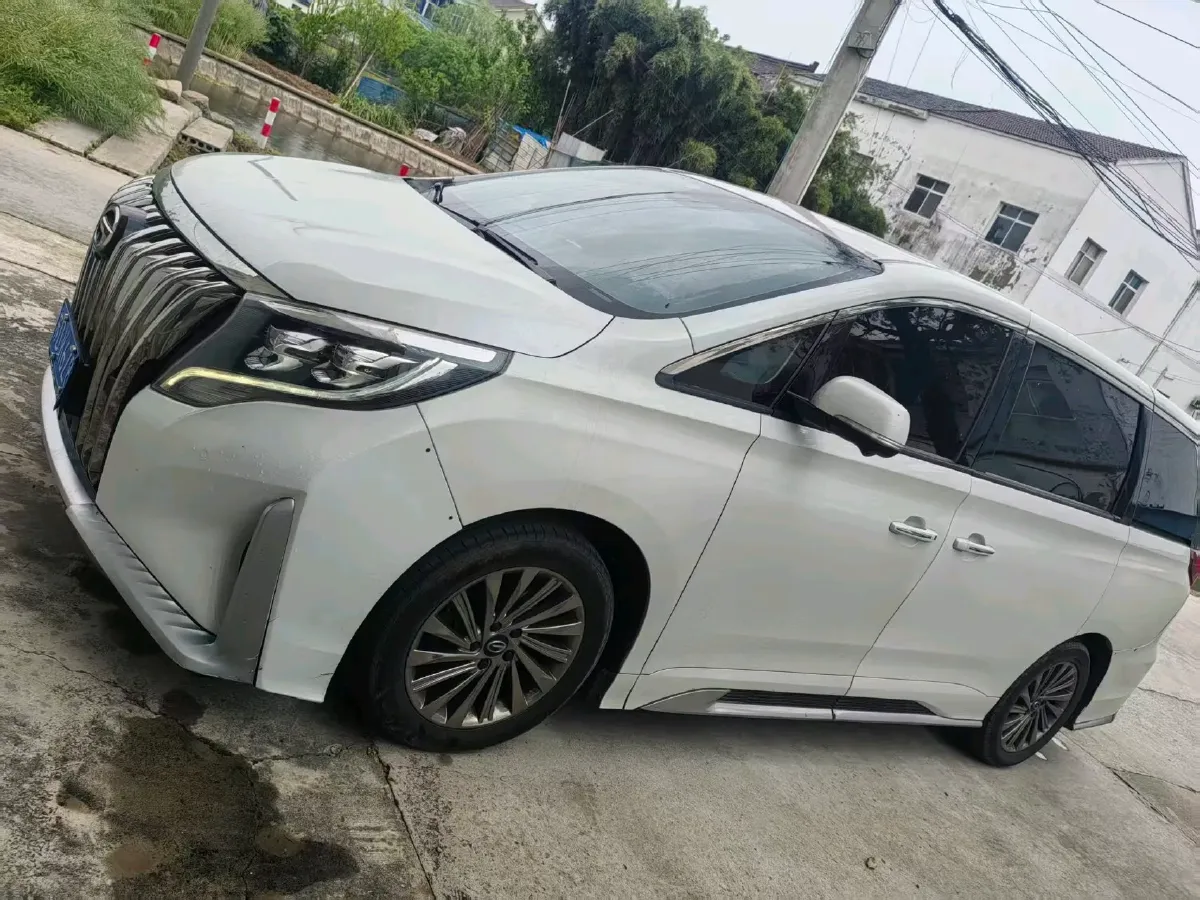 2023 GAC Trumpchi M8 2.0T 252HP L4 8AT,autocango,china used car exporter,china ev exporter,chinese used car exporter,chinese used ev exporter