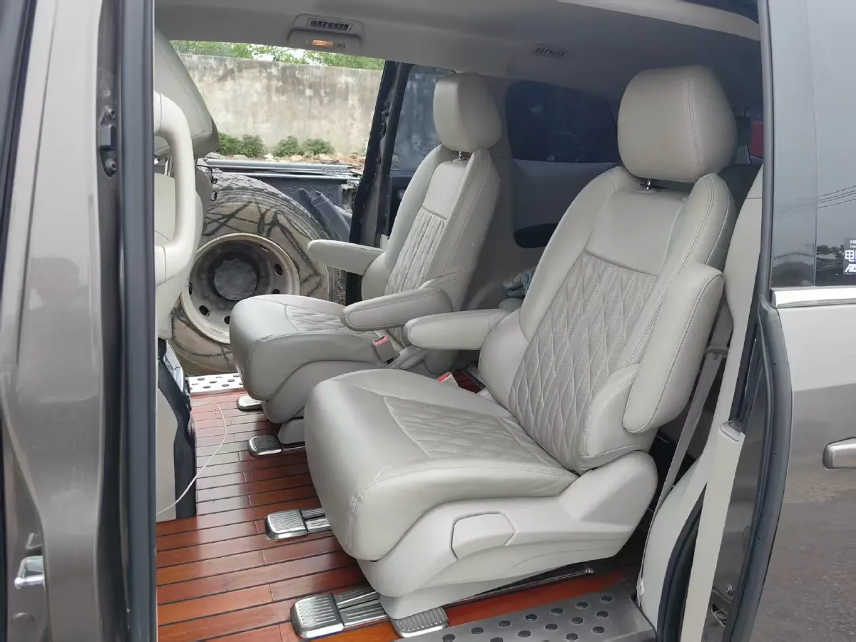 2020 Buick GL8 2.0T 237HP L4 9AT,autocango,china used car exporter,china ev exporter,chinese used car exporter,chinese used ev exporter