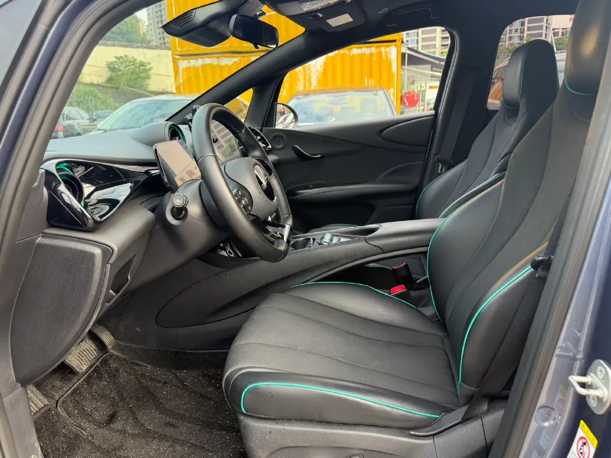 2023 BYD Dolphin BEV 44.928KWH,autocango,china used car exporter,china ev exporter,chinese used car exporter,chinese used ev exporter