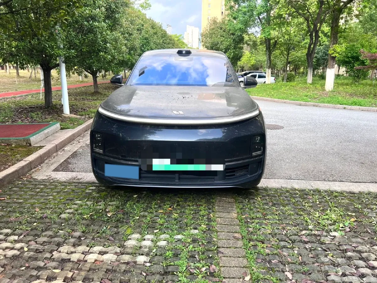 2024 Li L9 Range Extended 154HP REEV 52.3KWH,autocango,china used car exporter,china ev exporter,chinese used car exporter,chinese used ev exporter