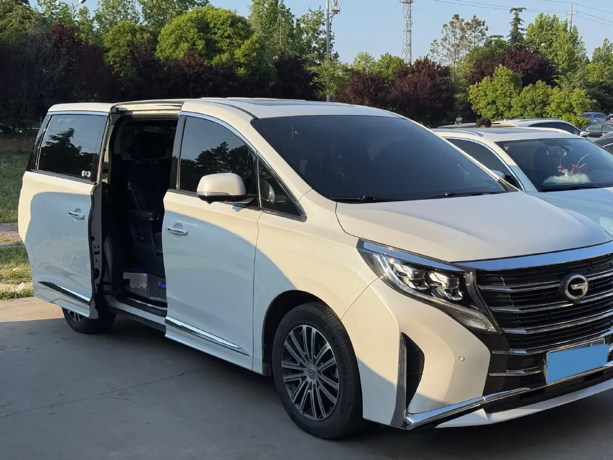 2023 GAC Trumpchi M8 2.0T 252HP L4 8AT,autocango,china used car exporter,china ev exporter,chinese used car exporter,chinese used ev exporter