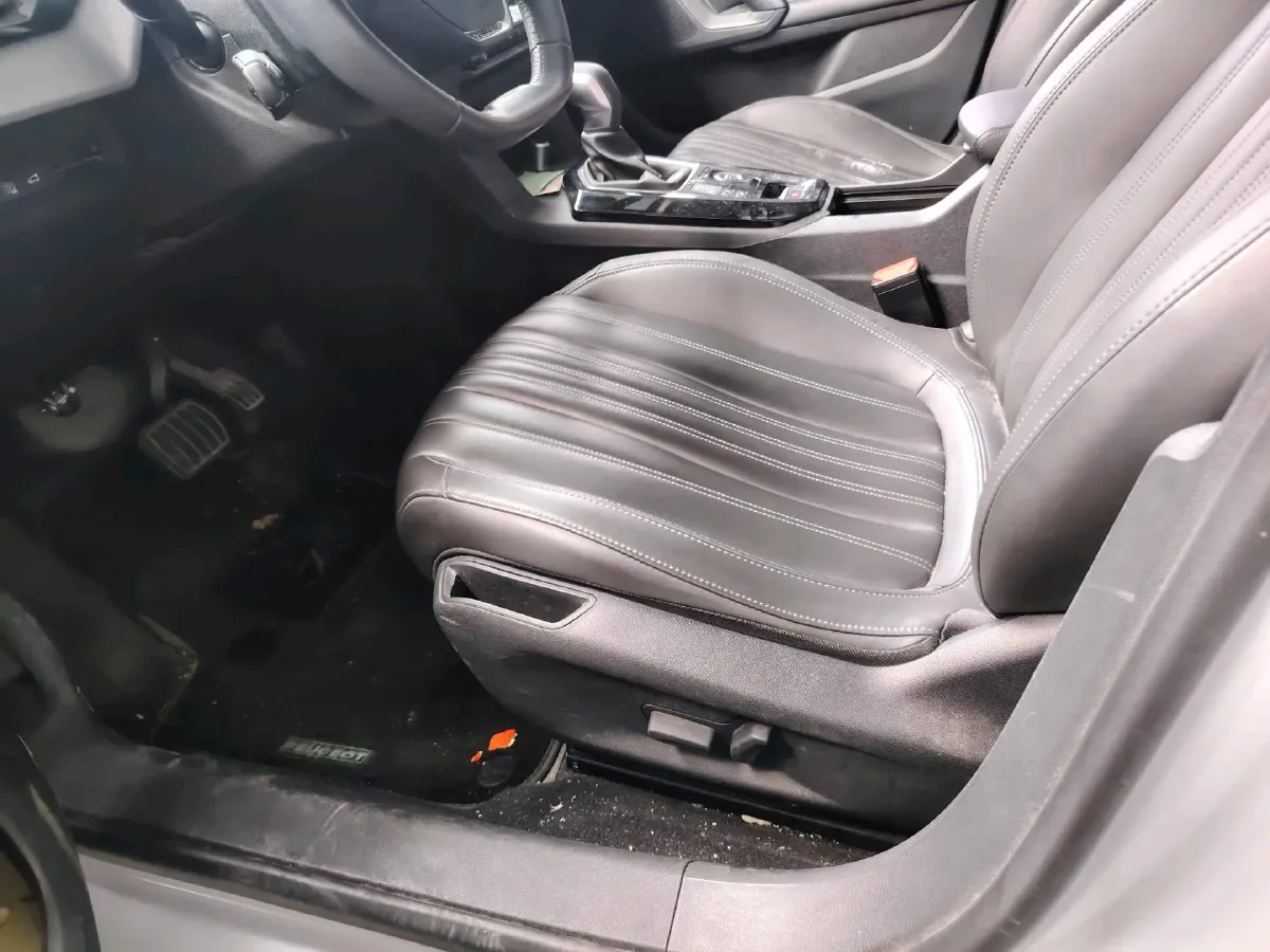 2024 Peugeot 408 1.5T 173HP L4 6AT,autocango,china used car exporter,china ev exporter,chinese used car exporter,chinese used ev exporter