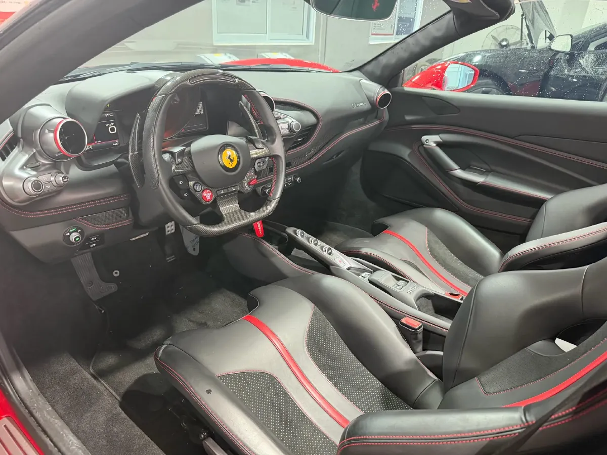 2020 Ferrari F8 3.9T 720HP V8 7DCT,autocango,china used car exporter,china ev exporter,chinese used car exporter,chinese used ev exporter