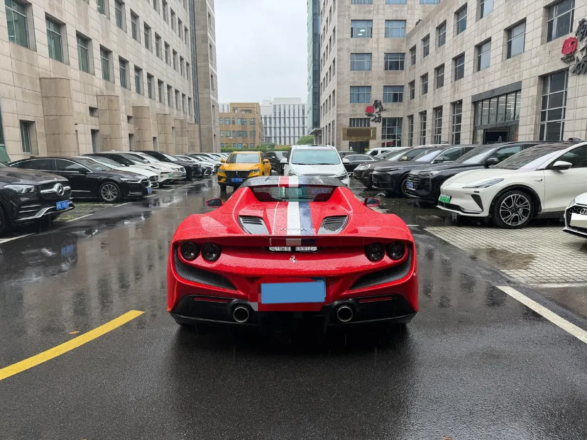 2020 Ferrari F8 3.9T 720HP V8 7DCT,autocango,china used car exporter,china ev exporter,chinese used car exporter,chinese used ev exporter
