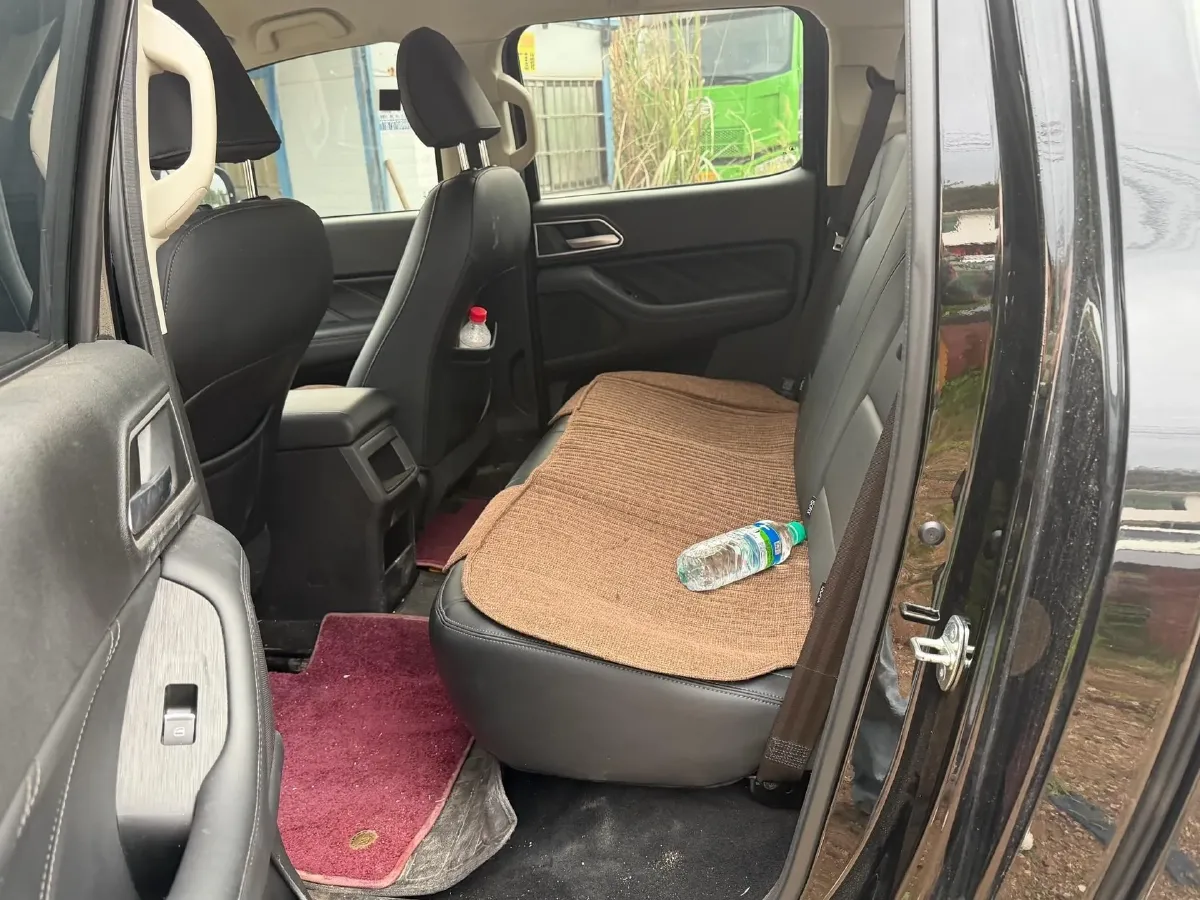 2023 Great Wall Poer 2.0T 166HP L4 8AT,autocango,china used car exporter,china ev exporter,chinese used car exporter,chinese used ev exporter