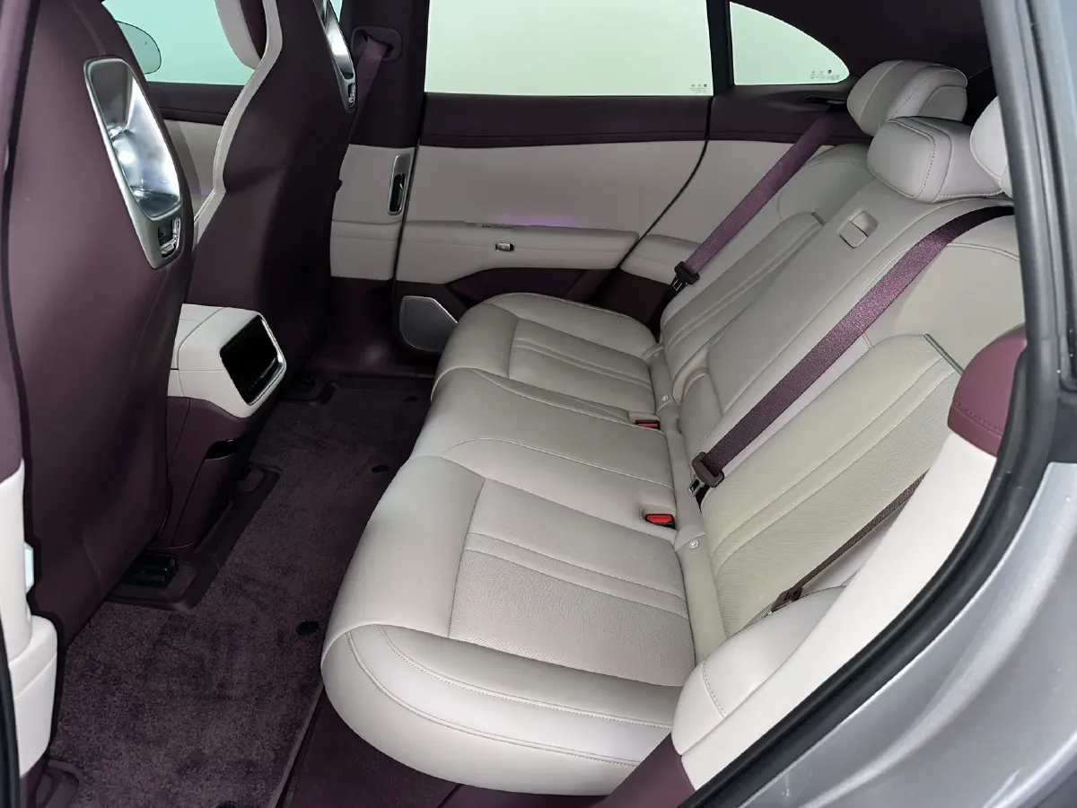 2025 MI YU7 BEV 96.3KWH,autocango,china used car exporter,china ev exporter,chinese used car exporter,chinese used ev exporter