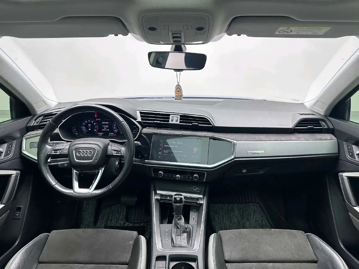 2019 Audi Q3 1.4T 150HP L4 7DCT,autocango,china used car exporter,china ev exporter,chinese used car exporter,chinese used ev exporter