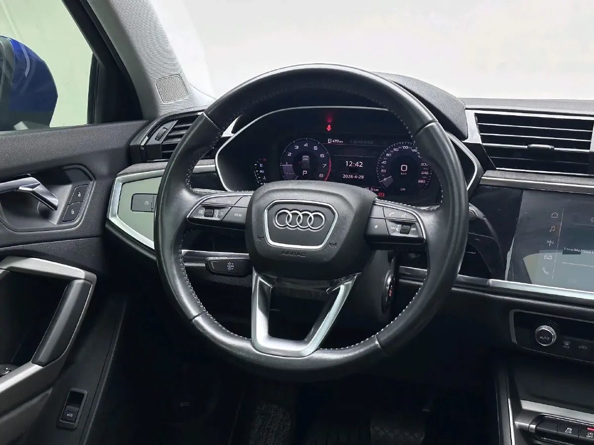 2019 Audi Q3 1.4T 150HP L4 7DCT,autocango,china used car exporter,china ev exporter,chinese used car exporter,chinese used ev exporter