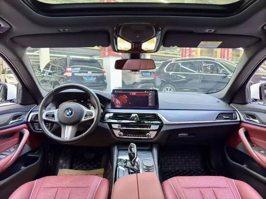 2021 BMW 5 Series 2.0T 252HP L4 8AT,autocango,china used car exporter,china ev exporter,chinese used car exporter,chinese used ev exporter