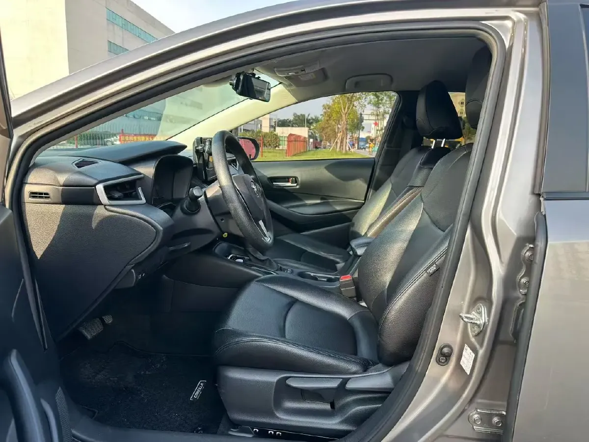 2019 Toyota Corolla 1.2T 116HP L4 CVT,autocango,china used car exporter,china ev exporter,chinese used car exporter,chinese used ev exporter