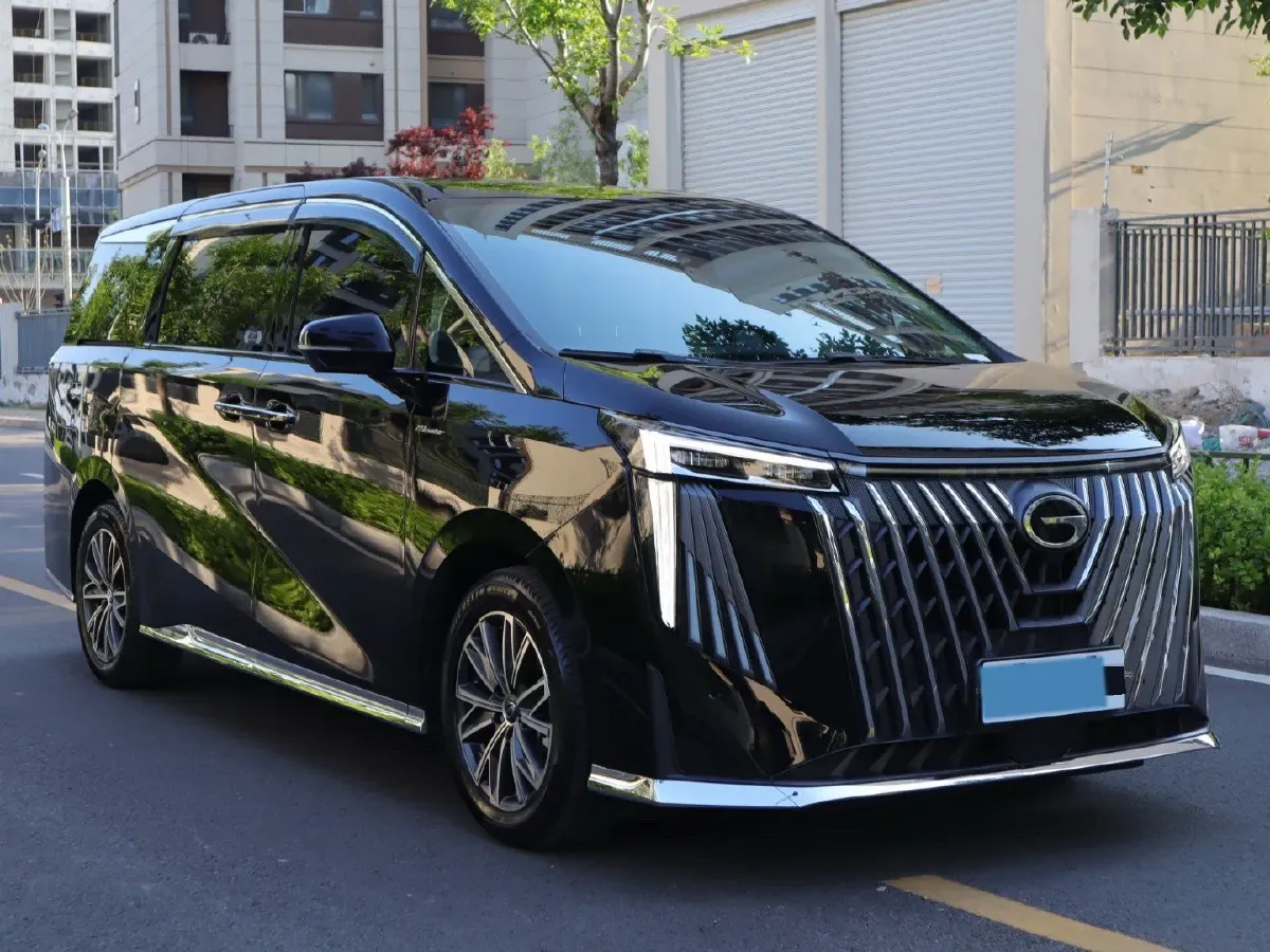 2024 GAC Trumpchi M8 2.0T 252HP L4 8AT,autocango,china used car exporter,china ev exporter,chinese used car exporter,chinese used ev exporter