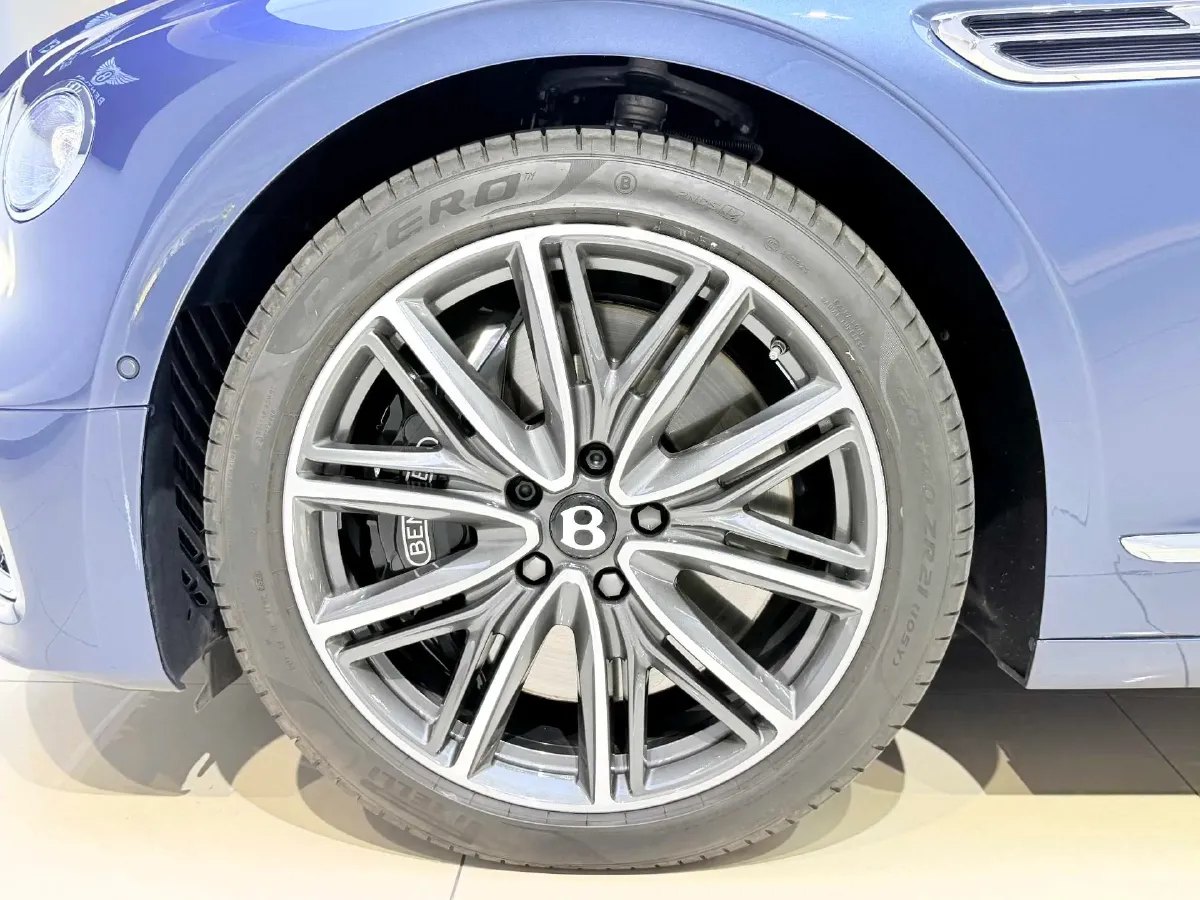 2024 Bentley Flying Spur 4.0T 549HP V8 8DCT,autocango,china used car exporter,china ev exporter,chinese used car exporter,chinese used ev exporter