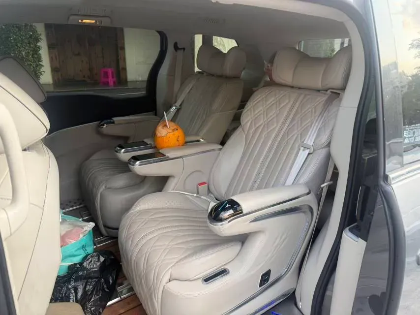 2021 Buick GL8 2.0T 237HP L4 9AT,autocango,china used car exporter,china ev exporter,chinese used car exporter,chinese used ev exporter