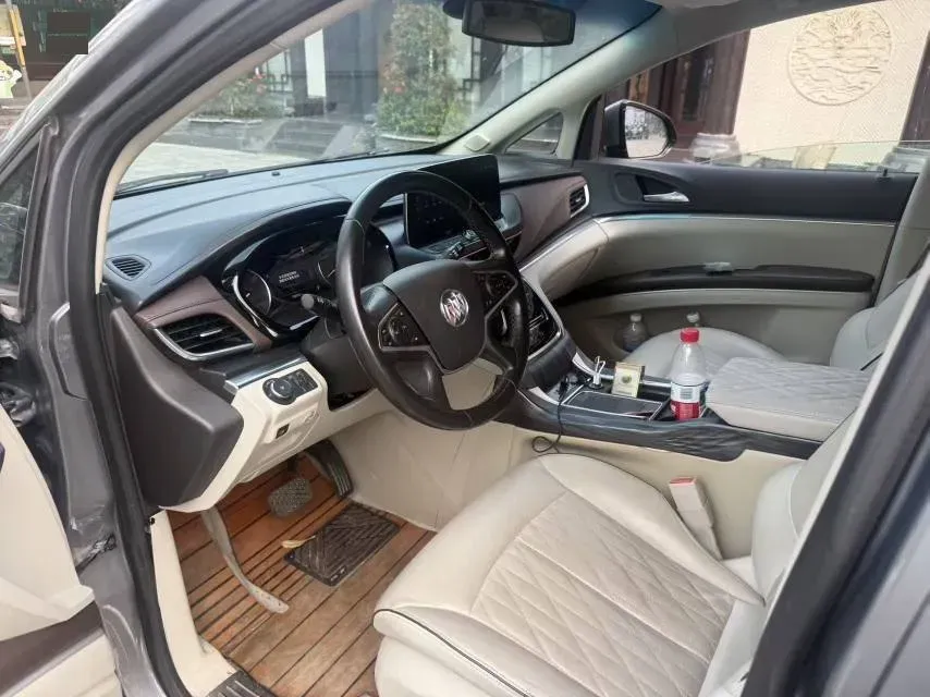 2021 Buick GL8 2.0T 237HP L4 9AT,autocango,china used car exporter,china ev exporter,chinese used car exporter,chinese used ev exporter