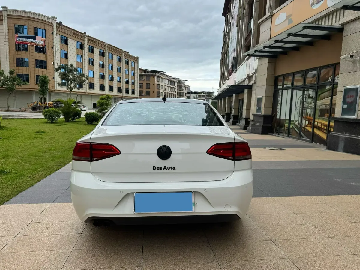 2018 Volkswagen Lamando 1.4T 131HP L4 7DCT,autocango,china used car exporter,china ev exporter,chinese used car exporter,chinese used ev exporter