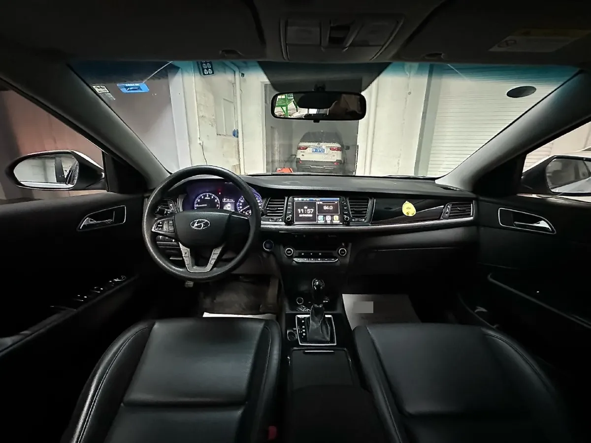 2017 Hyundai Mistra 1.8L 143HP L4 6AT,autocango,china used car exporter,china ev exporter,chinese used car exporter,chinese used ev exporter