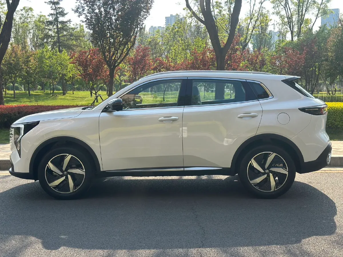 2026 ChangAn CS55PLUS PHEV 1.5L 98HP L4 E-CVT PHEV,autocango,china used car exporter,china ev exporter,chinese used car exporter,chinese used ev exporter