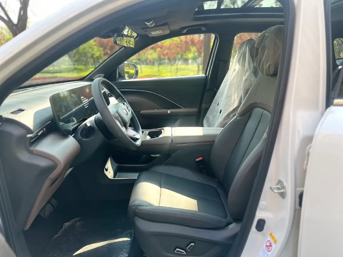 2026 ChangAn CS55PLUS PHEV 1.5L 98HP L4 E-CVT PHEV,autocango,china used car exporter,china ev exporter,chinese used car exporter,chinese used ev exporter