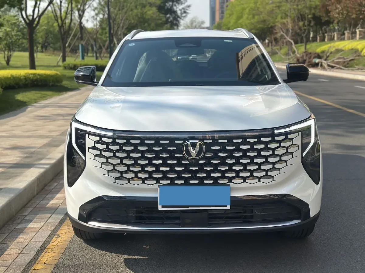2026 ChangAn CS55PLUS PHEV 1.5L 98HP L4 E-CVT PHEV,autocango,china used car exporter,china ev exporter,chinese used car exporter,chinese used ev exporter